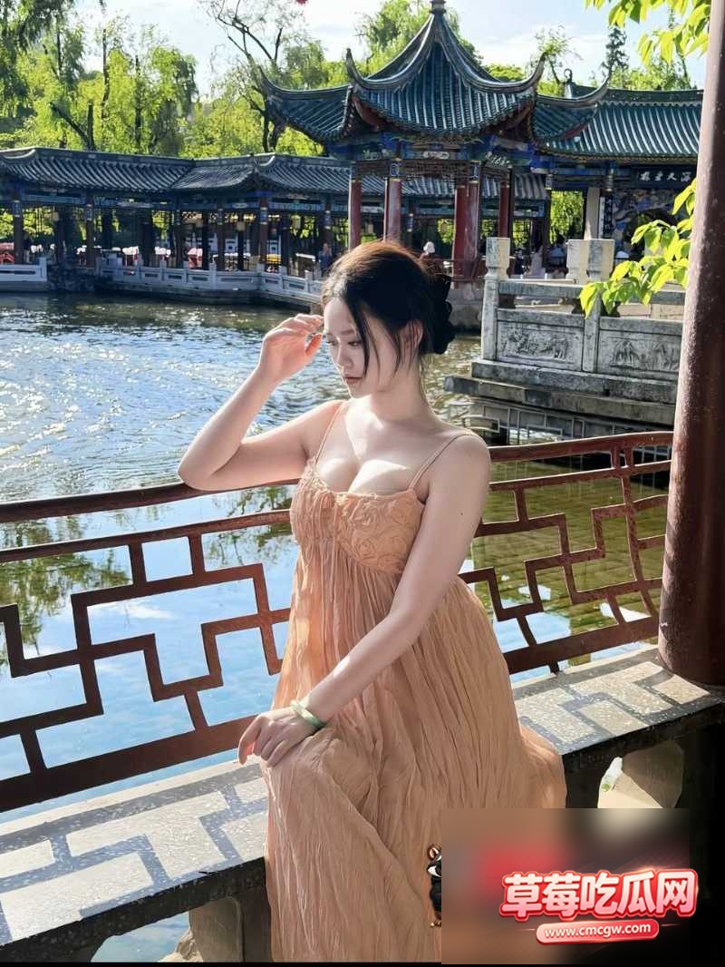 李岢欣 私拍,bbw身材约炮金主,翘着肥臀被后五 7 李岢欣 私拍,bbw身材约炮金主,翘着肥臀被后五 7