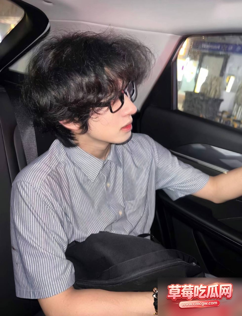 网红男主被爆料无缝出轨13 网红男主被爆料无缝出轨13