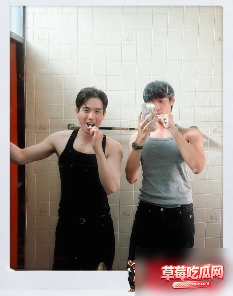 吃腐女流量的泰国BL男主 东东 25 吃腐女流量的泰国BL男主 东东 25