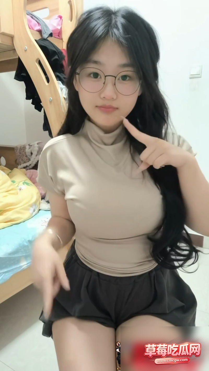 推特巨乳福利姬椰椰蛋卷 9 推特巨乳福利姬椰椰蛋卷 9