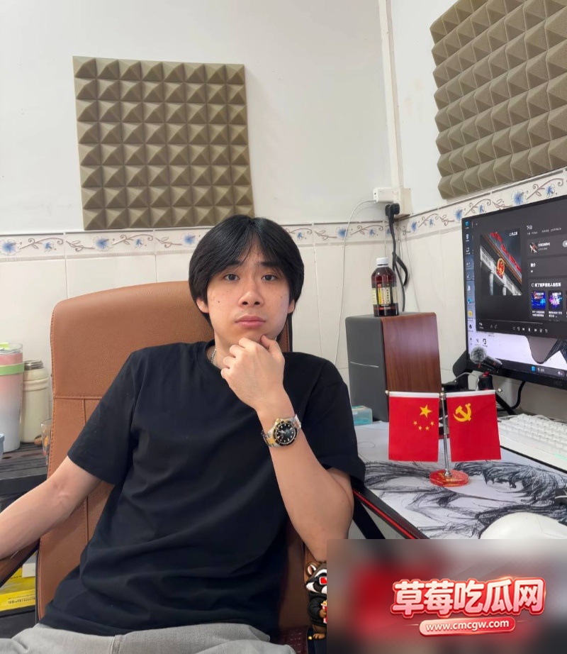 抖音66w粉男网红 维维神父 25 抖音66w粉男网红 维维神父 25