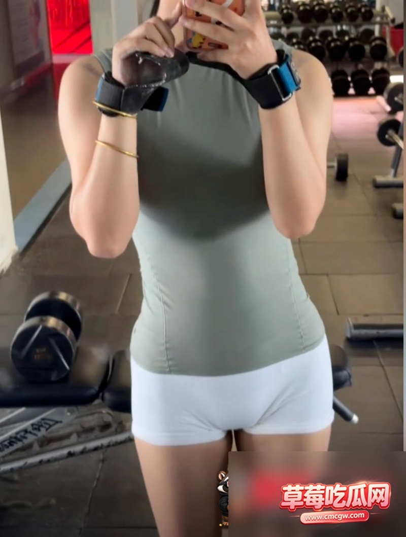 抖音肥臀健身婊赵脸穴同框啪啪第二弹5 抖音肥臀健身婊赵脸穴同框啪啪第二弹5