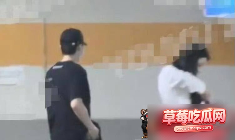 男演员嘉弈劈腿惯犯 41 男演员嘉弈劈腿惯犯 41