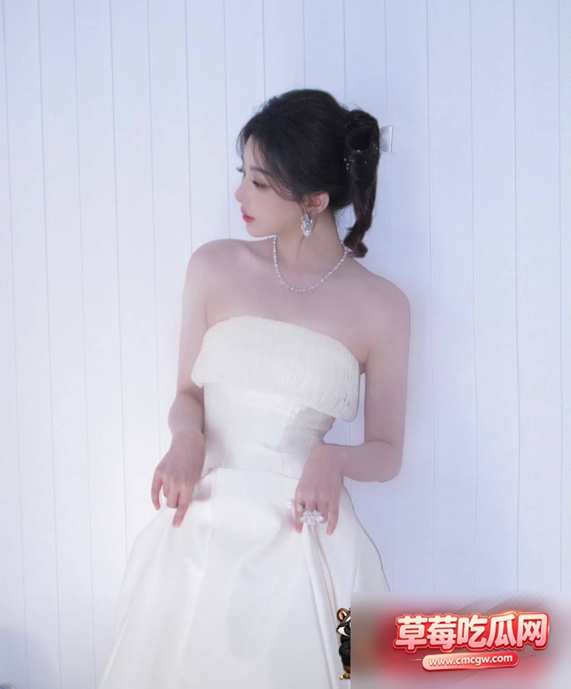 男演员嘉弈劈腿惯犯 61 男演员嘉弈劈腿惯犯 61