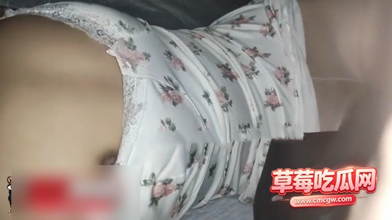 小亚 1 小亚 1
