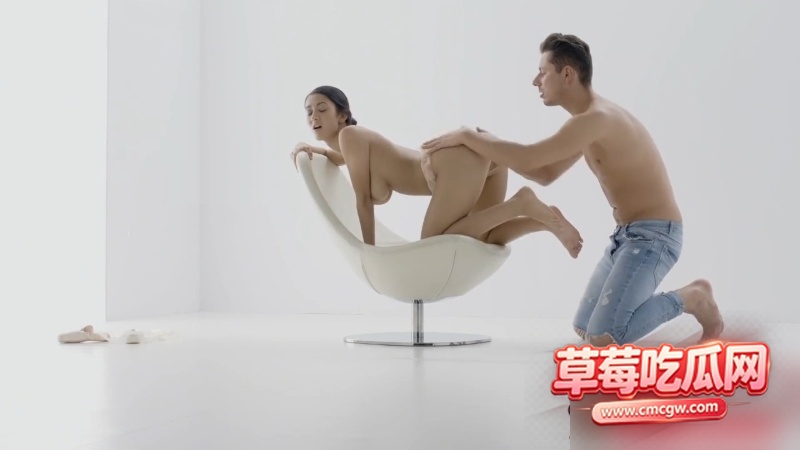 欧美激情大奶 7 欧美激情大奶 7