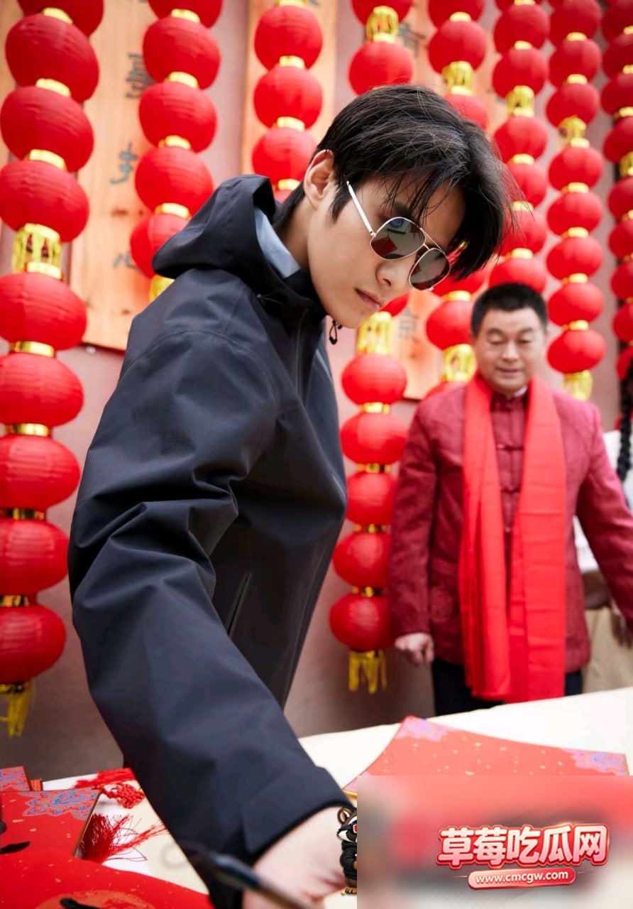 抖音网红疯狂小杨哥复播11 抖音网红疯狂小杨哥复播11