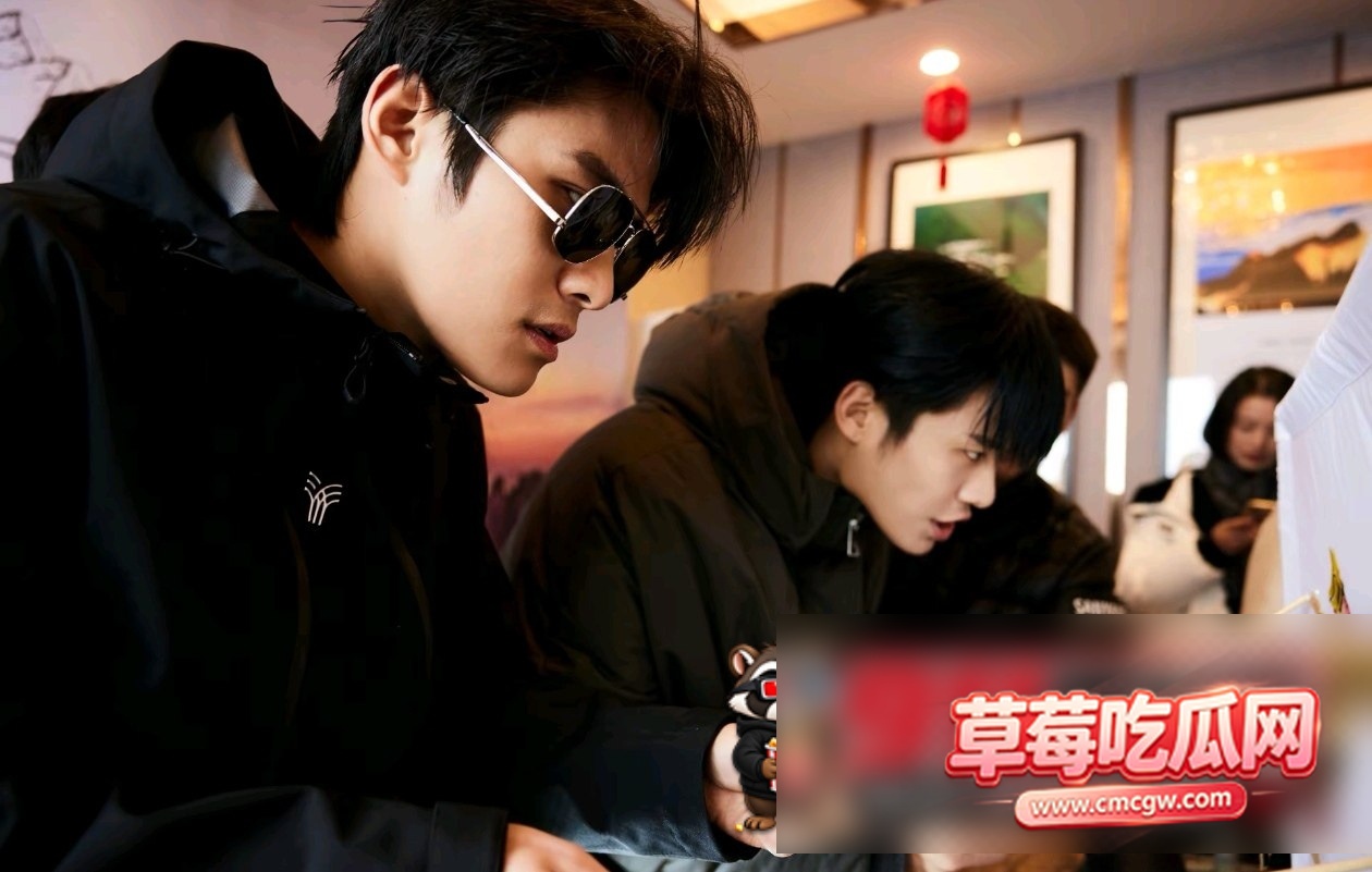 抖音网红疯狂小杨哥复播12 抖音网红疯狂小杨哥复播12