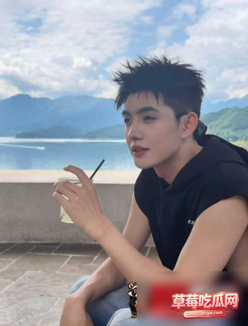 龙浩天 13 龙浩天 13