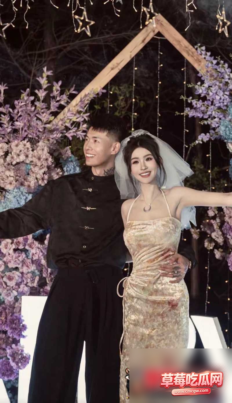 抖音24W粉女网红就叫张张出轨23 抖音24W粉女网红就叫张张出轨23