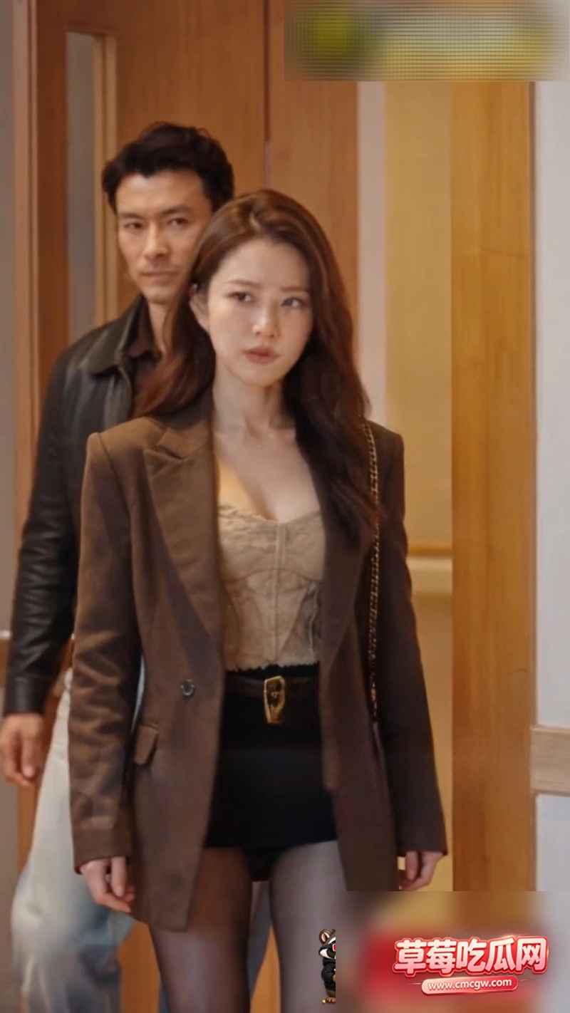 AI短剧 《母上攻略》第13集 1 AI短剧 《母上攻略》第13集 1
