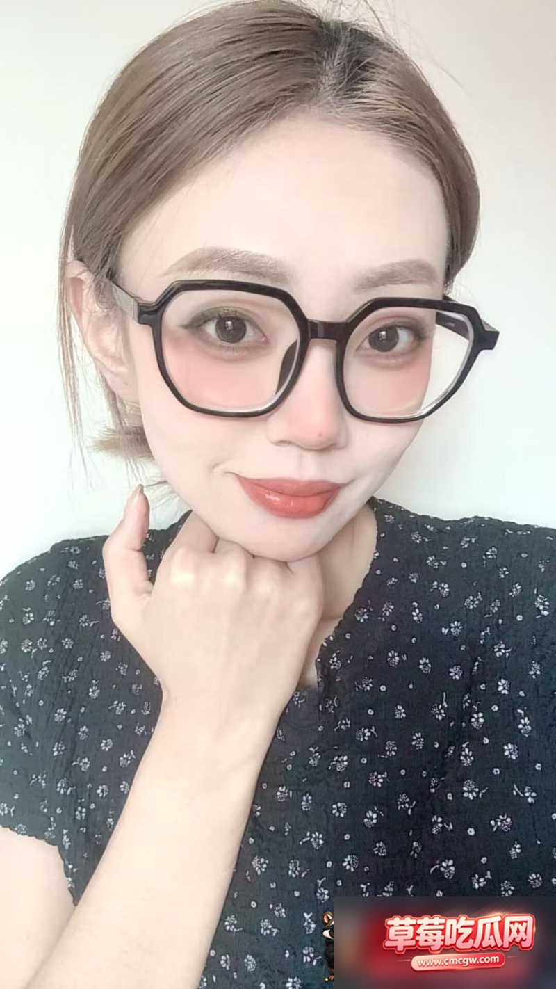 河北石家庄良家人妻 李钰晴 9 河北石家庄良家人妻 李钰晴 9