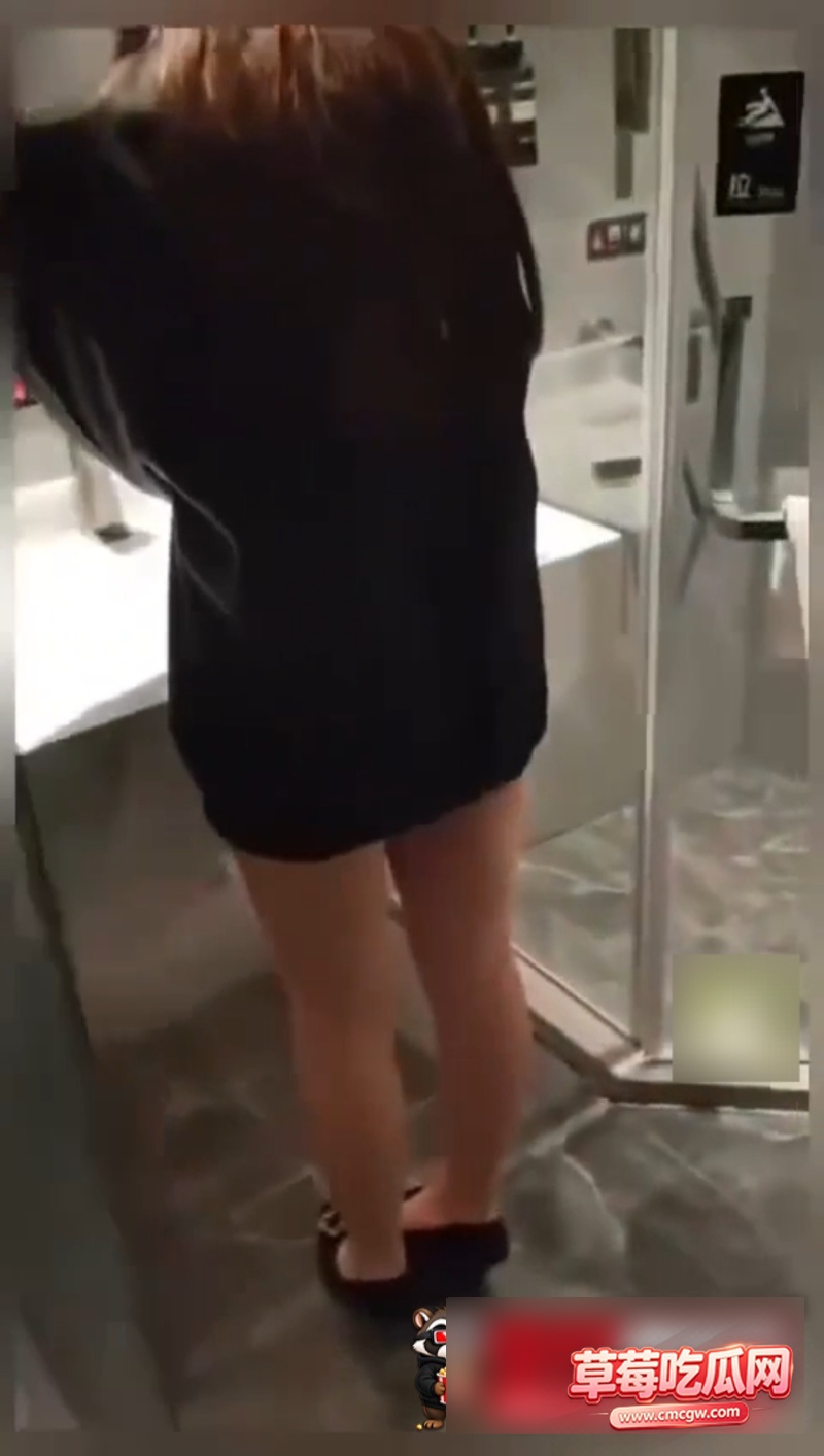 堂姐跟女朋友一起约炮 1 堂姐跟女朋友一起约炮 1