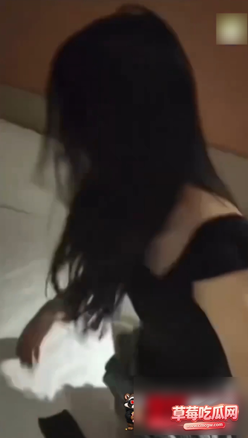 堂姐跟女朋友一起约炮 2 堂姐跟女朋友一起约炮 2