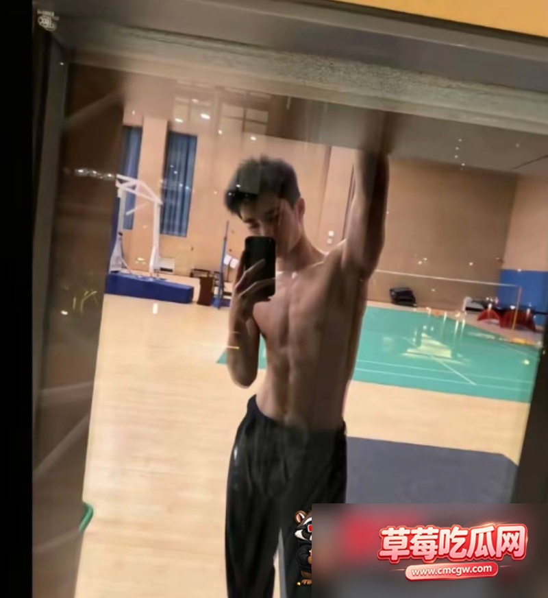 抖音32W粉男网红龙约炮5