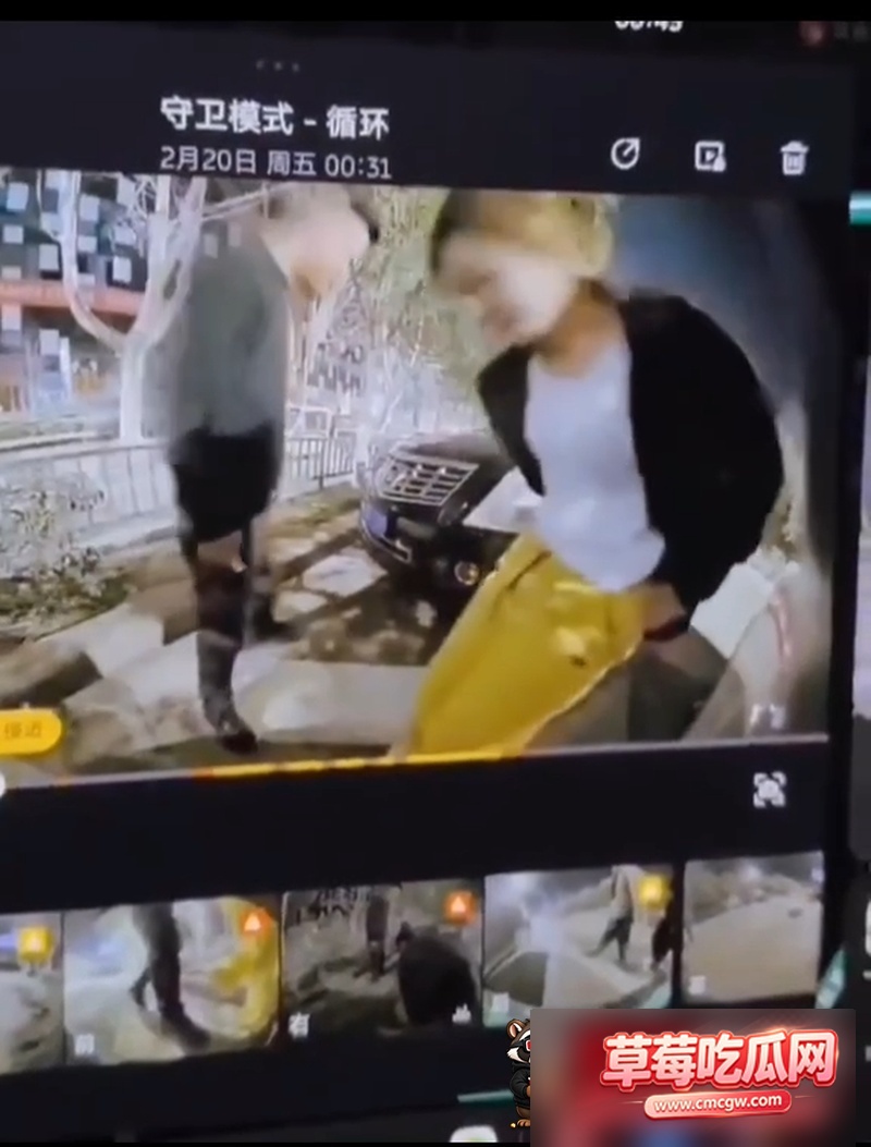 监控前秀恩爱撒尿还得亲嘴 15 监控前秀恩爱撒尿还得亲嘴 15