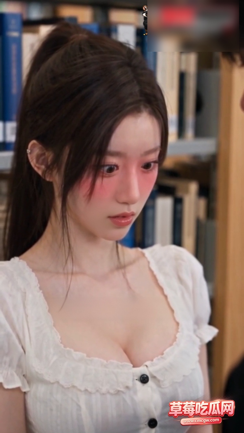 小姨1 小姨1