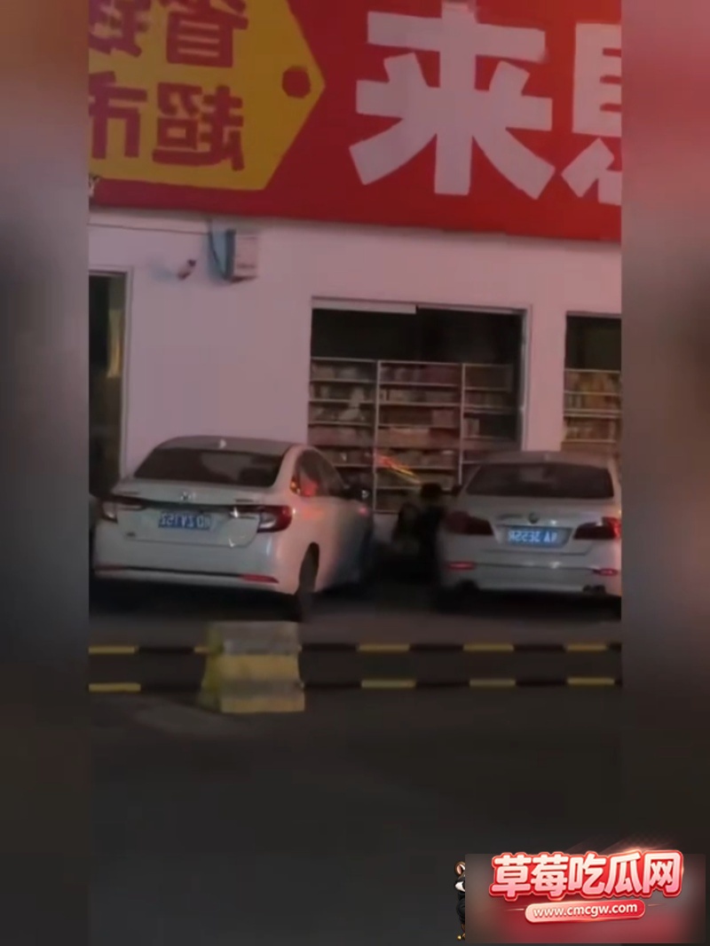 小情侣当街整活儿 6 小情侣当街整活儿 6