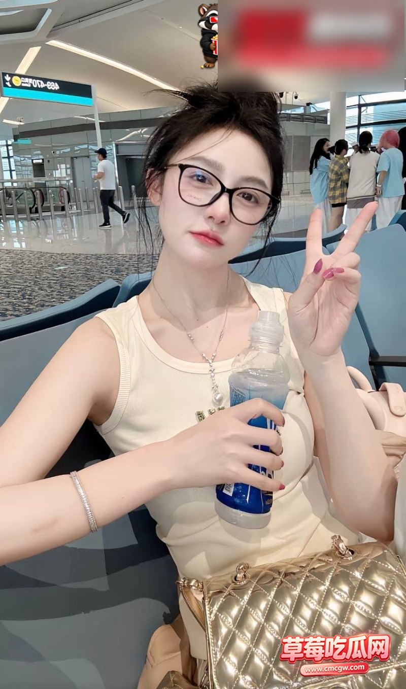 田娇 42