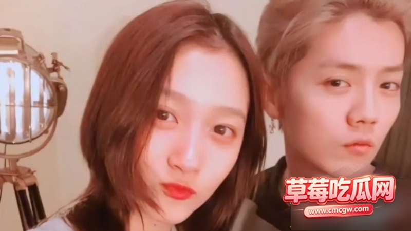 关晓彤奶茶崩盘2 关晓彤奶茶崩盘2